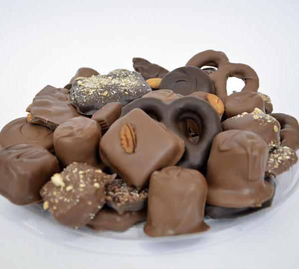 Assorted Chocolate Plates – EmalynSweets